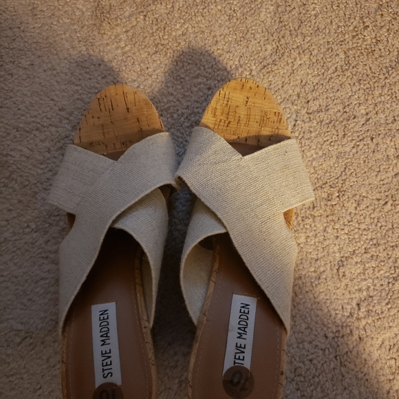Steve Madden Pride Criss Cross Strap Cork Wedges - Picture 3 of 4